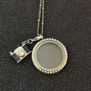 Origami Owl Large Silver Hinged Locket with Camera Charm